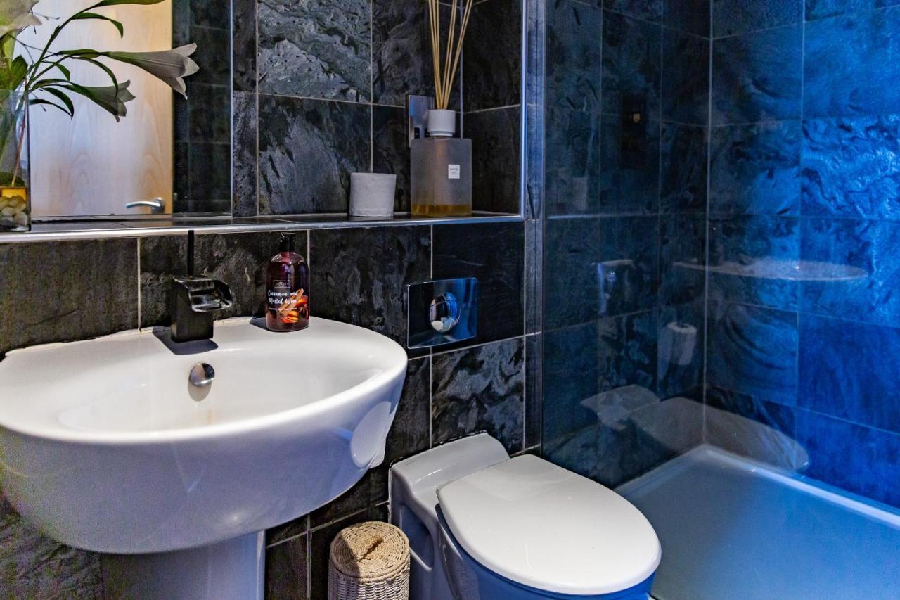 Spacious 3-Bed Penthouse With City Sky Line Views Sheffield Zewnętrze zdjęcie